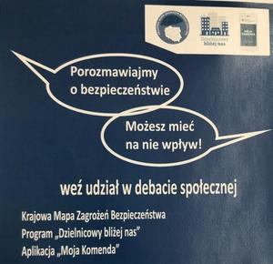 Fragment plakatu. Na niebieskim tle w chmurkach napis &quot;Porozmawiajmy o bezpieczeństwie. Możesz mieć na nie wpływ&quot;