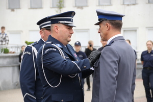 Zdjęcie przedstawiające policjantów podczas obchodów święta policji
